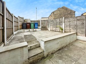 Rear- click for photo gallery
